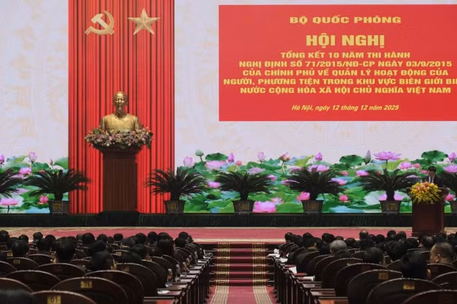 Toàn cảnh Hội nghị.