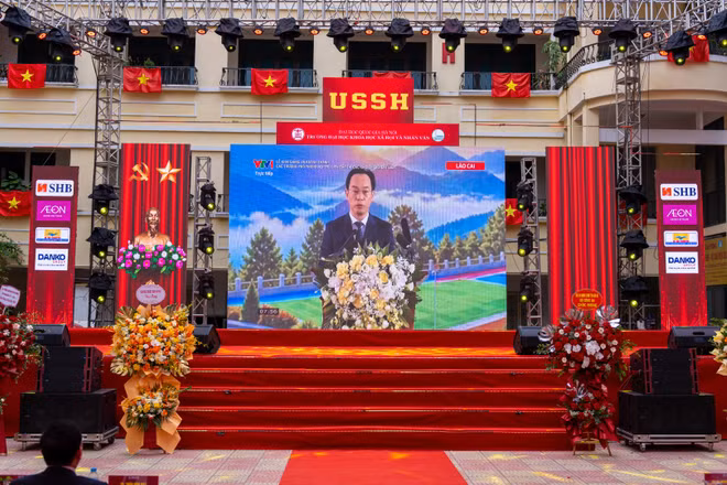 Lễ khai giảng năm học 2026-2027 tại Trường đại học Khoa học Xã hội và Nhân văn, Đại học Quốc gia Hà Nội. (Ảnh: Ban tổ chức)