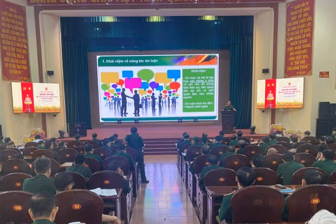 Toàn cảnh Hội nghị tập huấn nghiệp vụ công tác tuyên giáo năm 2026 do Thường trực Trung ương Hội Cựu chiến binh Việt Nam tổ chức.