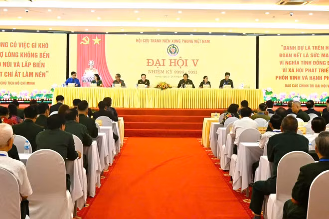 Khai mạc phiên trọng thể Đại hội đại biểu toàn quốc Hội Cựu thanh niên xung phong Việt Nam lần thứ V. (Ảnh: THÁI HƯNG)