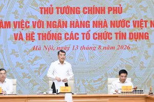 Thủ tướng Chính phủ Lê Minh Hưng chủ trì cuộc làm việc với Ngân hàng Nhà nước Việt Nam và hệ thống các tổ chức tín dụng. (Ảnh: TRẦN HẢI)