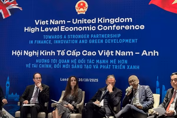 Đại diện các doanh nghiệp của Anh tham dự Hội nghị kinh tế cấp cao Việt Nam-Anh.