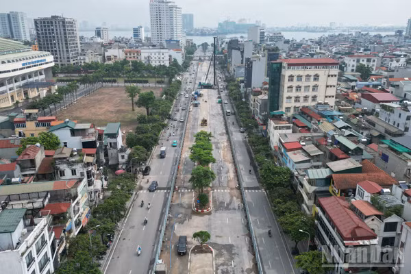 [Ảnh] Cận cảnh công trường ga ngầm S1 tuyến metro số 5 đang được triển khai trên đường Văn Cao