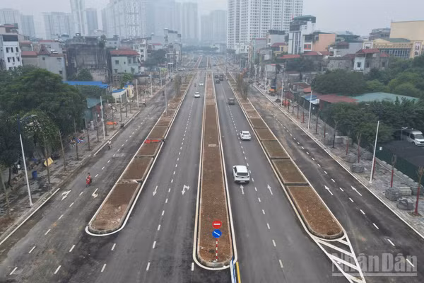 Hà Nội: Vành đai 2.5 thông xe kỹ thuật chào mừng Ngày Giải phóng Thủ đô