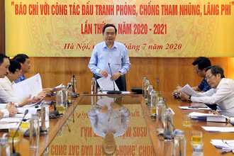 Quang cảnh cuộc họp.