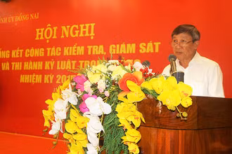 Đồng chí Hồ Thanh Sơn phát biểu tại hội nghị.