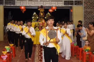 Đại lễ tưởng niệm cầu siêu các nhà báo liệt sĩ.