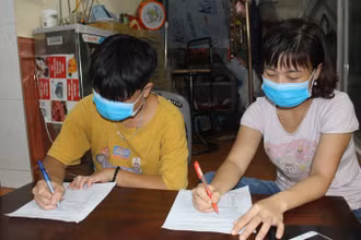 Công dân từ Đà Nẵng về tỉnh Thái Bình đều được yêu cầu khai báo y tế.