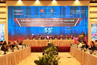 Các đại biểu dự Diễn đàn cấp cao về Năng lượng Việt Nam 2020