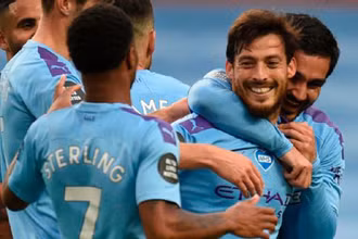 Man City, Liverpool cùng thắng đậm