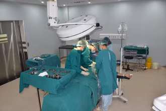 Từ nguồn vốn xã hội hóa, nhiều trang thiết bị y tế hiện đại đã được TTYT huyện Thanh Thủy đầu tư góp phần nâng cao chất lượng khám chữa bệnh, chăm sóc sức khỏe nhân dân trên địa bàn.