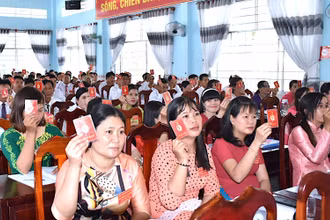 Đại hội điểm xã Phú Hưng (huyện Cái Nước, tỉnh Cà Mau) bầu trực tiếp Ban Thường vụ, Bí thư, Phó Bí thư cấp ủy.