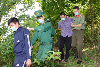 Nguy cơ dịch xâm nhập từ các ca nhập cảnh trái phép qua đường mòn, lối mở. (Ảnh minh họa)