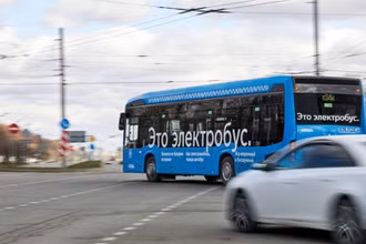 Xe buýt chạy điện cỡ lớn sẽ dần thay thế toàn bộ xe điện bánh hơi ở thủ đô Moscow.
