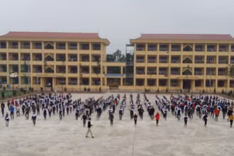 Trường phổ thông dân tộc nội trú Hà Nội