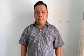 Đối tượng Lý Quang Thái giả mạo cán bộ Bộ Công an. (Ảnh: Công an TP Long Xuyên cung cấp)