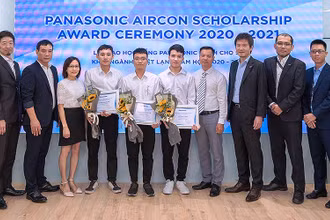 Trao học bổng Panasonic Aircon Scholarship (PACS) tặng các sinh viên xuất sắc năm học 2020-2021.