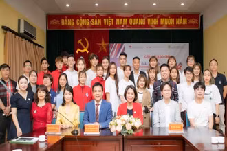 Các thành viên đội tuyển Taekwondo Việt Nam tham gia quảng bá cho Cúp Đại sứ Hàn Quốc 2021.