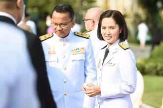 Bộ trưởng Giáo dục Thái Lan Trinuch Thienthong.