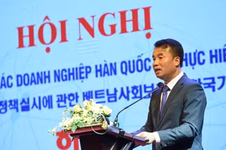 Tổng Giám đốc BHXH Việt Nam Nguyễn Thế Mạnh phát biểu tại buổi đối thoại