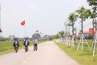 Diện mạo nông thôn mới Cẩm Xuyên ngày càng khởi sắc. 