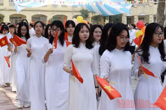 Học sinh THPT (Ảnh minh hoạ: THUỶ NGUYÊN)