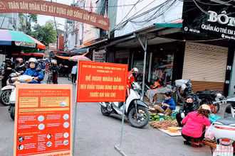 Các chợ dân sinh tại các địa phương ở cấp độ 3, cấp độ 4 phải hạn chế 50% số người.