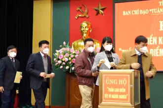 Các cơ quan, doanh nghiệp, nhà hảo tâm ủng hộ và đăng ký ủng hộ hơn 25 tỷ đồng giúp hộ nghèo, cận nghèo, người yếu thế tỉnh Thái Nguyên đón Tết Nhân Dần.