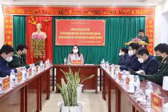 Phó Chủ tịch nước Võ Thị Ánh Xuân làm việc với Đồn biên phòng Dào San.
