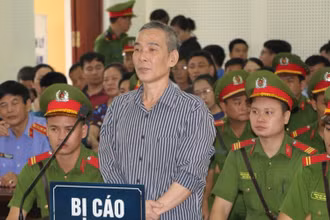Ngày 16/8/2018, Tòa án tỉnh Nghệ An mở phiên tòa xét xử bị cáo Lê Ðình Lượng.