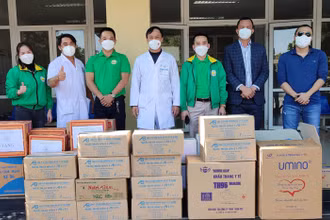 Nhiều tổ chức, cá nhân chung tay hỗ trợ người bệnh tại Bệnh viện điều trị Covid-19 số 1 tỉnh Thái Nguyên.