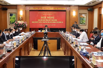 Toàn cảnh hội nghị. 