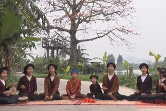 Hát Xẩm được trao truyền trên quê hương nghệ nhân Hà Thị Cầu, ở huyện Yên Mô, tỉnh Ninh Bình.