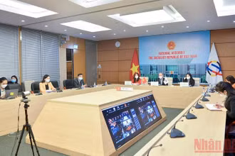 Hội nghị tại điểm cầu Nhà Quốc hội tại Hà Nội. (Ảnh: Duy Linh)