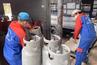 Giá gas bán lẻ giảm lần thứ 2 trong 2 tháng liên tiếp.