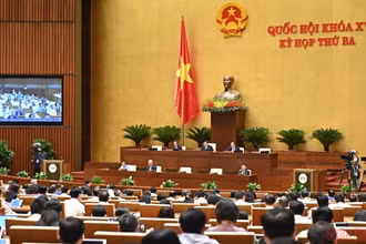 Quang cảnh phiên thảo luận của Quốc hội tại hội trường Diên Hồng, chiều 2/6. (Ảnh: KHOA LINH)