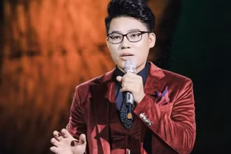 Quán quân Bolero Duy Cường làm liveshow tri ân tình mẫu tử