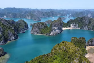 Thiền định giữa thiên nhiên hoang sơ là cách lý tưởng để hấp thụ nguồn năng lượng trong lành (Ảnh: Booking.com)