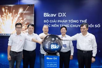 Bấm nút ra mắt Bộ giải pháp tổng thể các nền tảng chuyển đổi số Bkav DX.