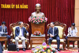 Bí thư Thành ủy Đà Nẵng Nguyễn Văn Quảng tiếp Đại sứ Nhật Bản tại Việt Nam Yamada Takio, chiều 24/6.