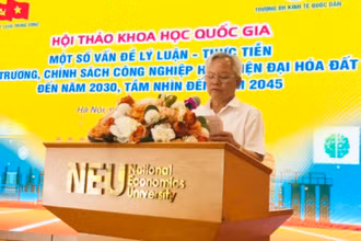 GS, TS Tạ Ngọc Tấn phát biểu khai mạc Hội thảo.