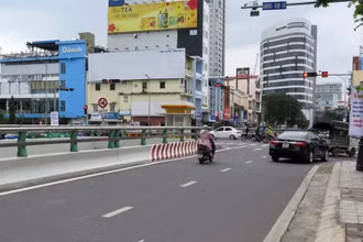 Đà Nẵng xác minh làm rõ đối tượng đánh giày có hành vi chặt chém du khách (Ảnh minh họa: TTXVN) 