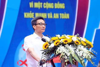 Phó Thủ tướng Vũ Đức Đam phát biểu tại buổi lễ. 