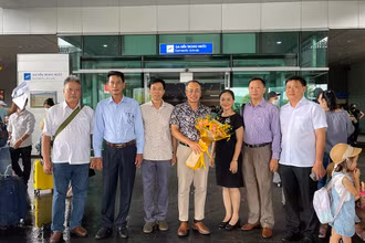 Lãnh đạo thành phố Phú Quốc (Kiên Giang) tiếp đoàn của Thái Lan đến khảo sát các điểm du lịch tại Phú Quốc. 