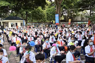 Học sinh THCS. Ảnh: DUY LINH