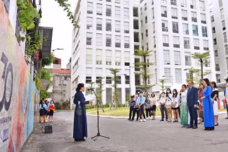 Chủ tịch Liên hiệp các tổ chức hữu nghị Việt Nam Nguyễn Phương Nga phát biểu tại buổi lễ.
