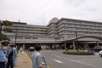 Bệnh viện Đại học Y Nara, nơi ông Abe được đưa tới sau khi bị bắn. (Ảnh: Kyodo/Reuters)
