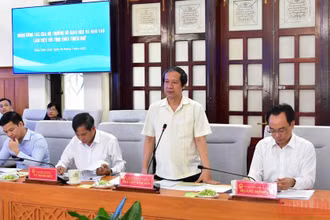 Bộ trưởng Nguyễn Kim Sơn đánh giá cao công tác chuẩn bị Kỳ thi tốt nghiệp THPT quốc gia của tỉnh Thừa Thiên Huế. 