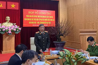 Bộ trưởng Công an Tô Lâm đề nghị đẩy nhanh việc ứng dụng các tiện ích từ cơ sở dữ liệu quốc gia về dân cư để phục vụ người dân và doanh nghiệp.
