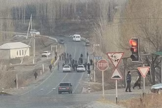 Khu vực biên giới Tajikistan-Kyrgyzstan. (Nguồn: AKIpress News Agency)